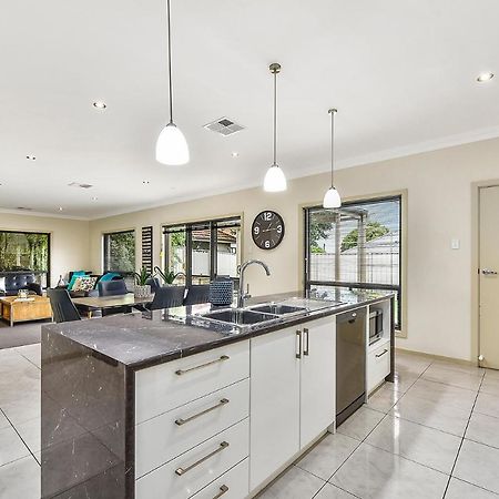 Accommodation On Lansell 1 Being Unit 1 Of 6 Lansell Street Mount Gambier Εξωτερικό φωτογραφία